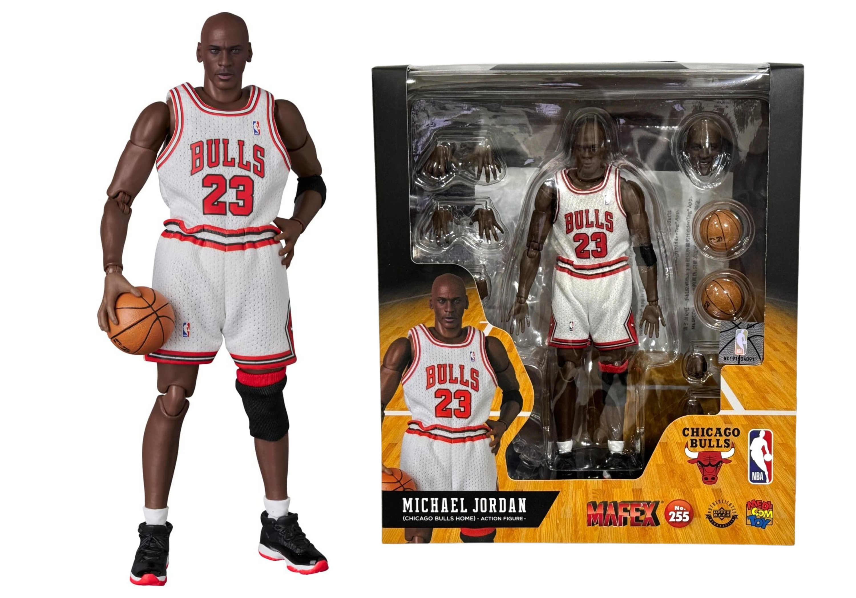 NBA: MAFEX Action Figure Michael Jordan - Chicago Bulls HOME 17 cm