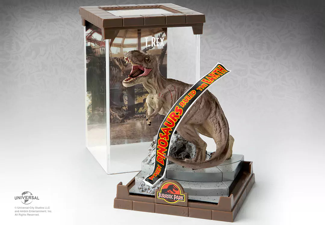 Jurassic Park: Creature PVC Diorama T-Rex 18 cm