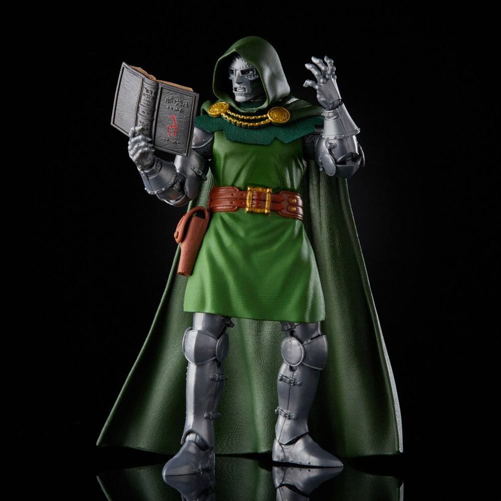 Marvel: Fantastic Four Retro Collection Action Figure Dr. Doom 15 cm