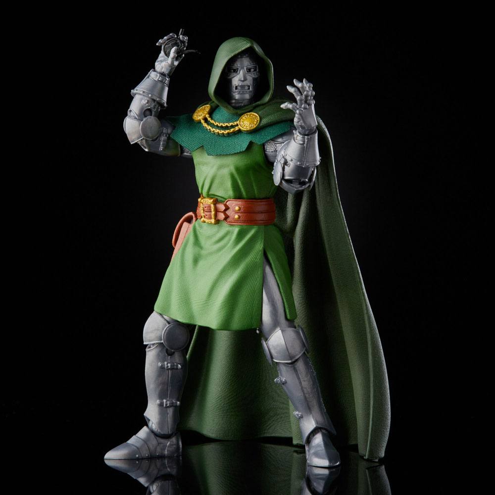 Marvel: Fantastic Four Retro Collection Action Figure Dr. Doom 15 cm