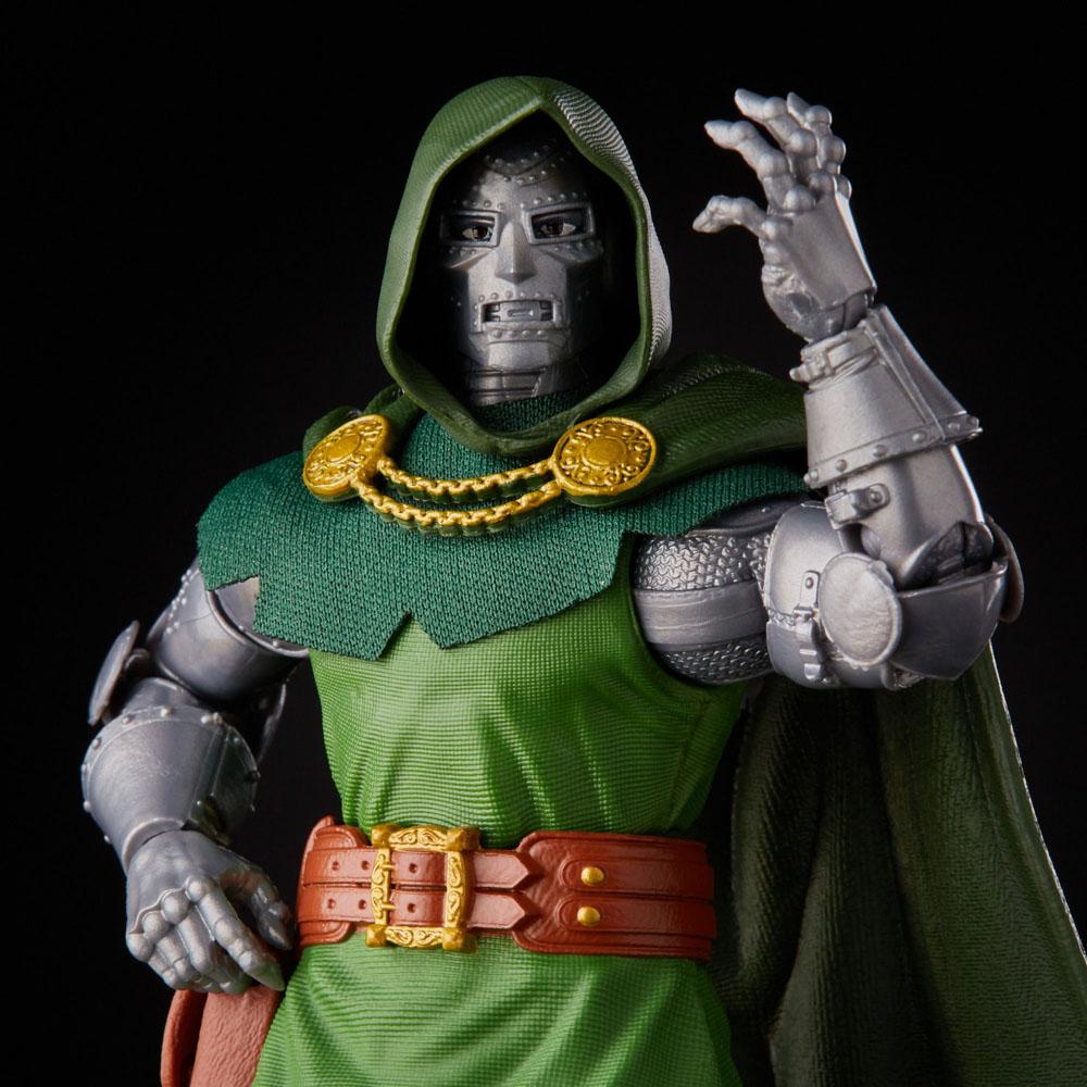 Marvel: Fantastic Four Retro Collection Action Figure Dr. Doom 15 cm