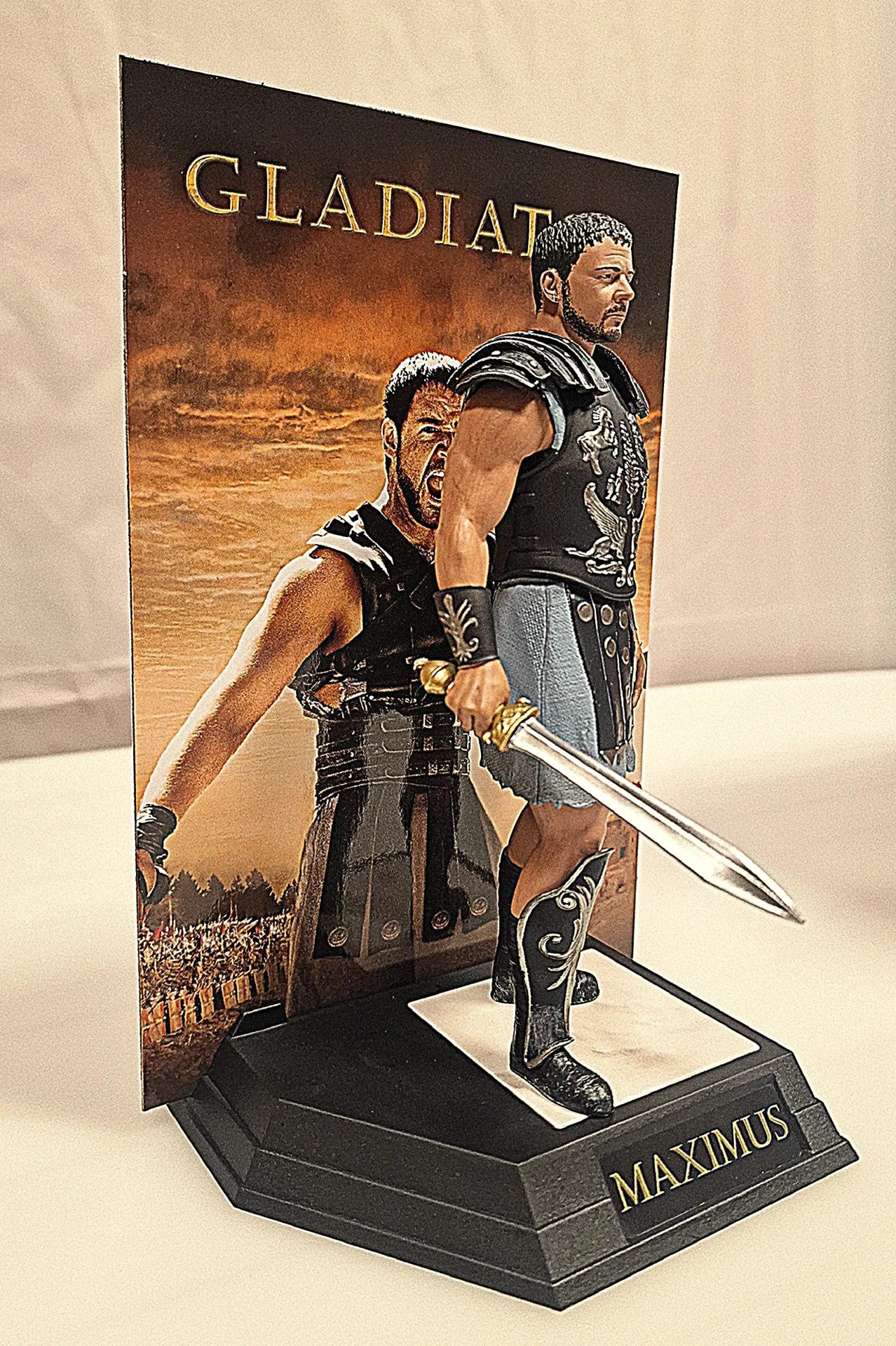 Gladiator Maximus Decimus Meridius Figure