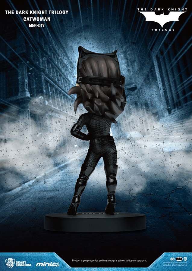 DC Comics: Batman The Dark knight trilogy catwoman mini egg statue