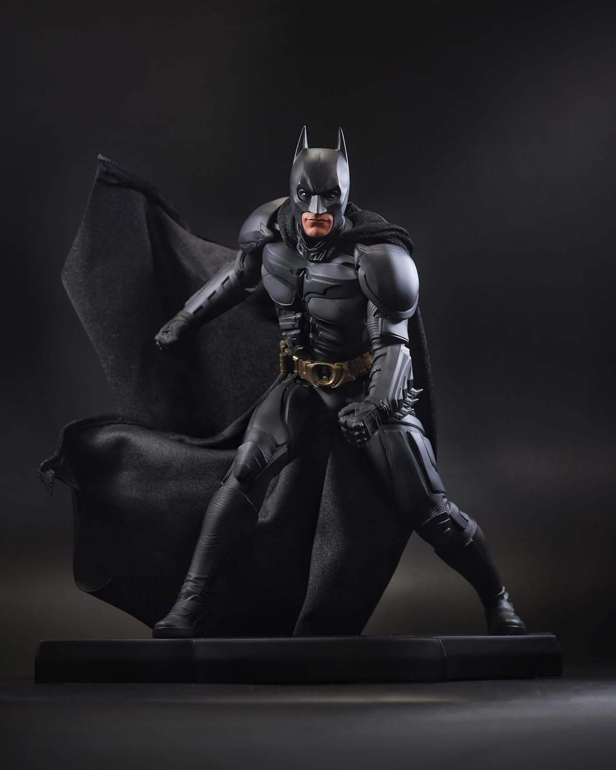 DC Comics: Direct Statue DC Movie Statues Batman (The Dark Knight) 24 cm