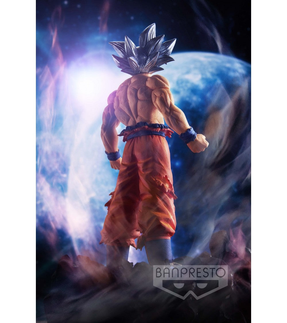 Dragon Ball: Creator x Creator - Son Goku Ultra Instinct Figure