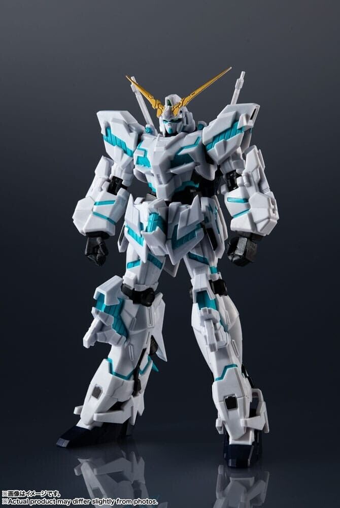 Mobile Suit Gundam Gundam Universe Action Figure RX-0 Unicorn Gundam (Awakened)