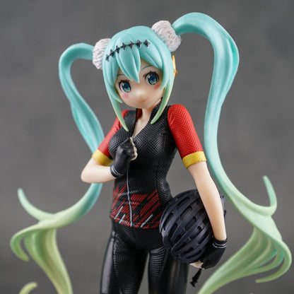 Hatsune Miku Racing: Racing Miku 2018 Team - UKYO Figure