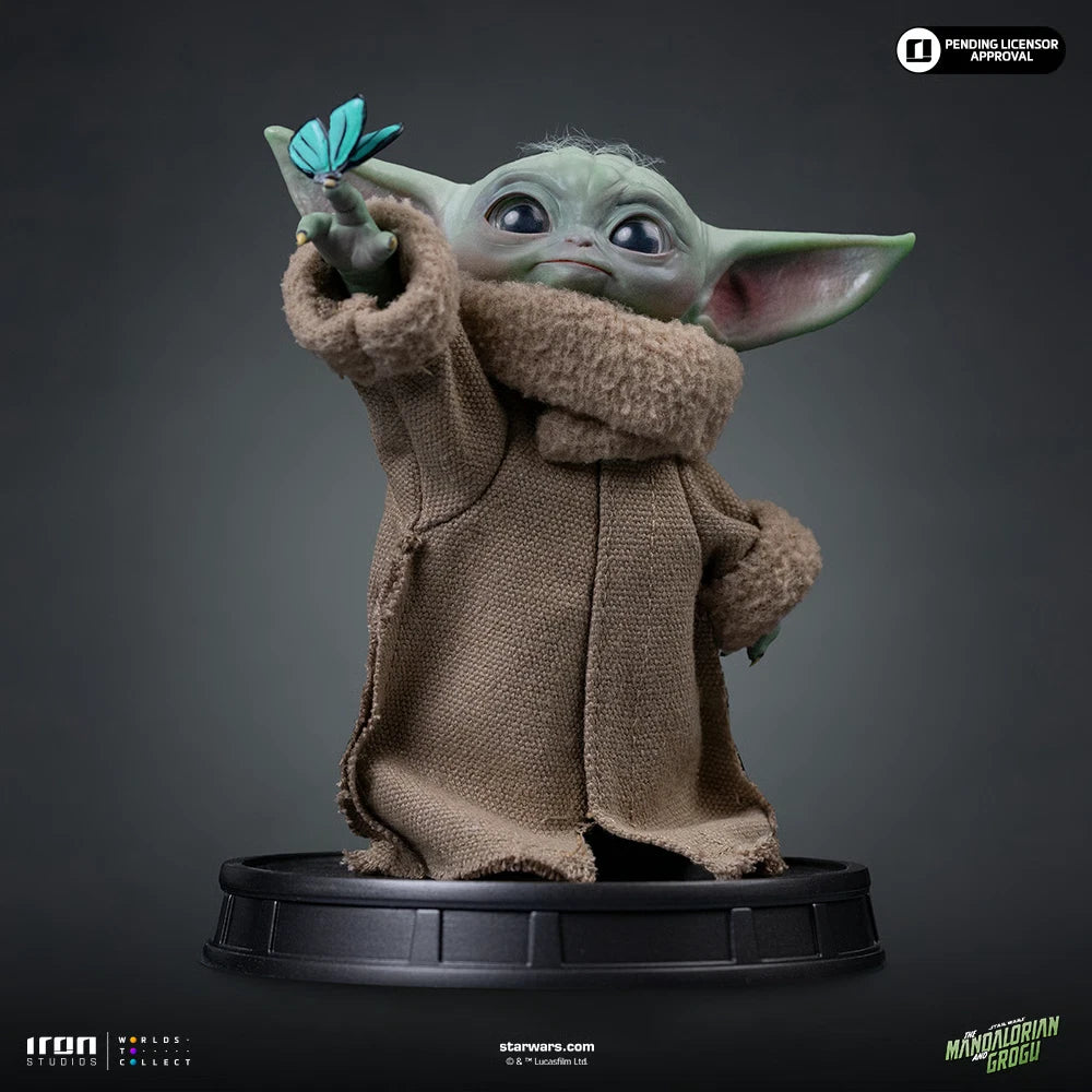 The Mandalorian & Grogu Grogu Collection Statue Grogu Butterfly Wonder