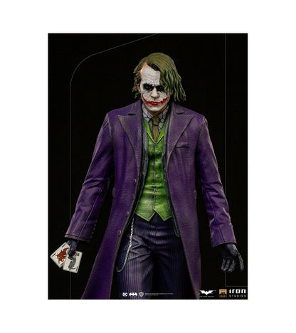 DC Comics: The Joker Deluxe Art Scale 1/10 – The Dark Knight - Iron Studios