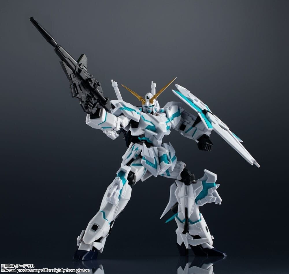 Mobile Suit Gundam Gundam Universe Action Figure RX-0 Unicorn Gundam (Awakened)