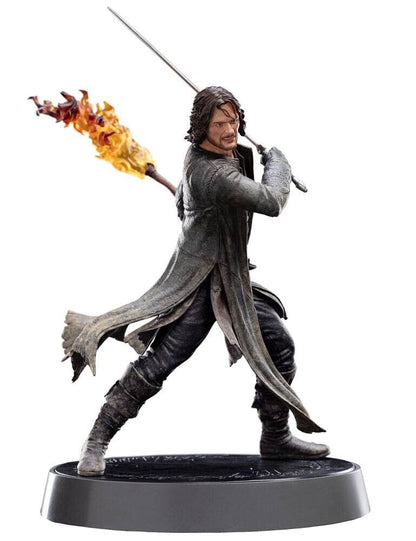 The Lord of the Rings: Figures of Fandom PVC Statue Aragorn 28 cm