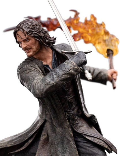 The Lord of the Rings: Figures of Fandom PVC Statue Aragorn 28 cm