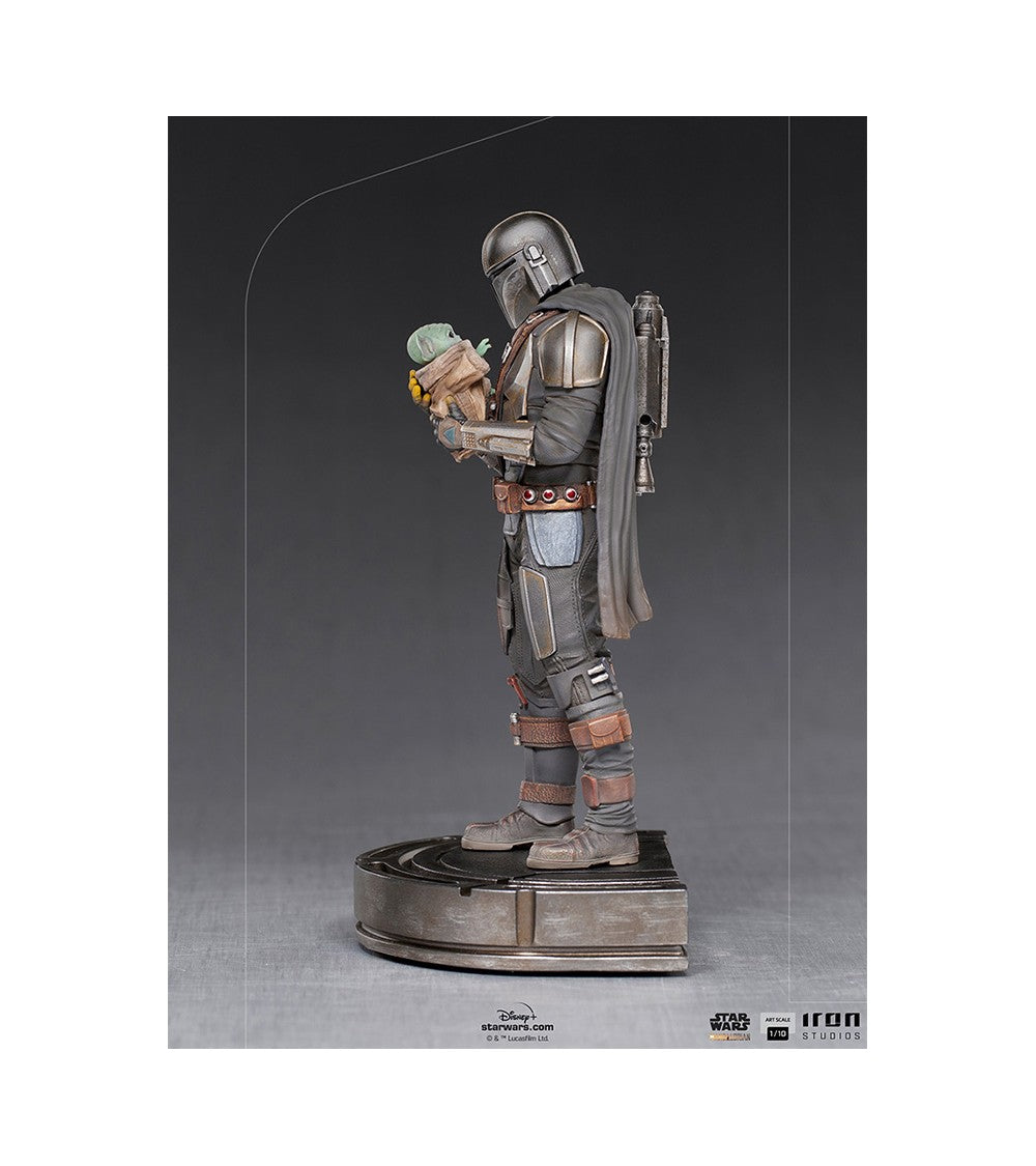 Star Wars: The Mandalorian and Grogu 1:10 Scale Statue