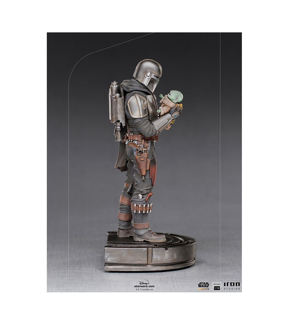 Star Wars: The Mandalorian and Grogu 1:10 Scale Statue