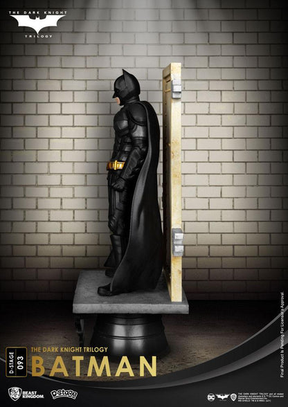 DC Comics: D-Stage PVC Diorama Action Statue The Dark Knight Trilogy Batman 16 cm