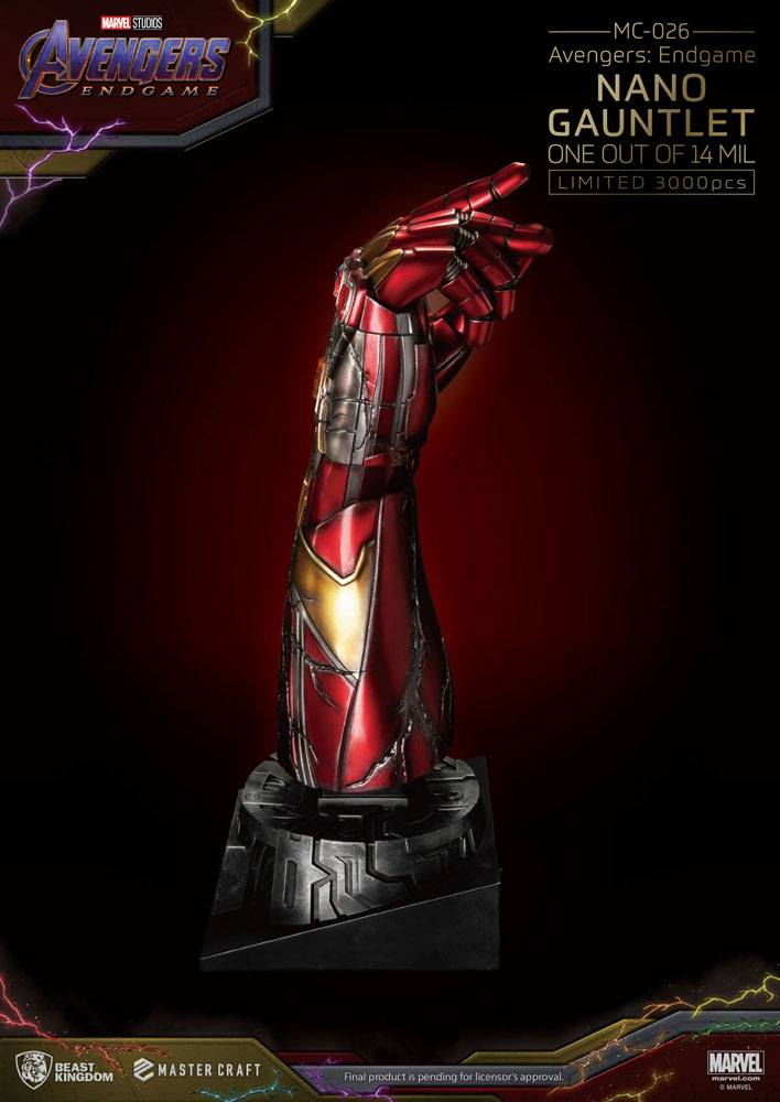 Marvel: Avengers Endgame Master Craft Statue Nano Gauntlet Iron man 47 cm