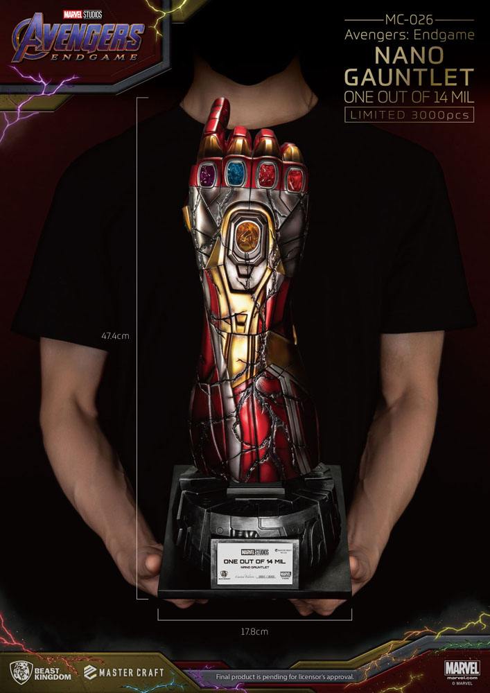 Marvel: Avengers Endgame Master Craft Statue Nano Gauntlet Iron man 47 cm