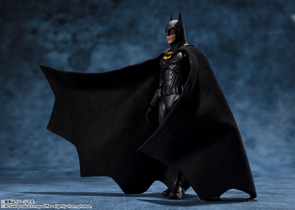 DC Comics: Bandai Tamashii Nations Figuarts Action Figure Batman 1989 movie 15 cm