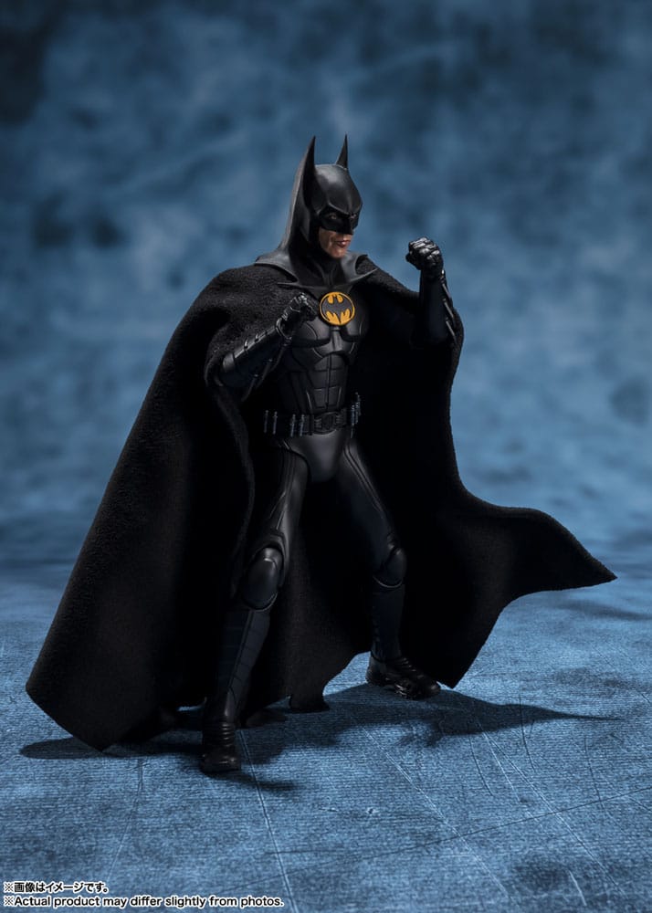 DC Comics: Bandai Tamashii Nations Figuarts Action Figure Batman 1989 movie 15 cm