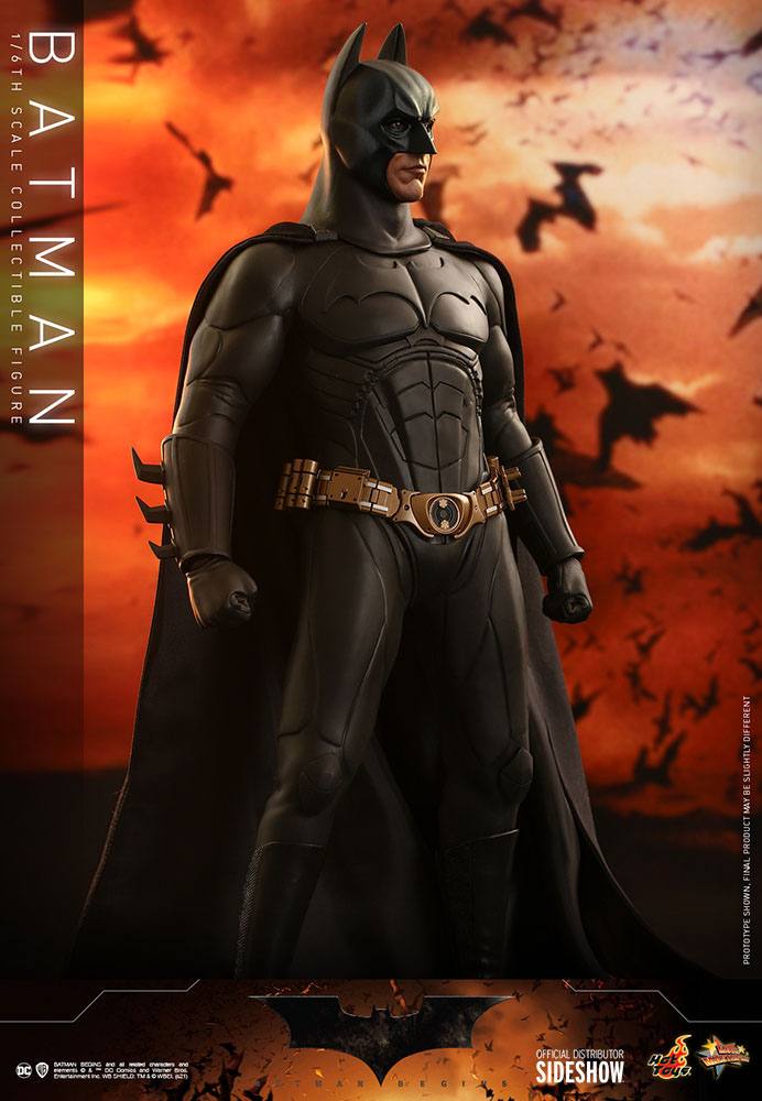 DC Comics: Batman Begins Movie Masterpiece Action Figure 1/6 Batman Hot Toys Exclusive 32 cm