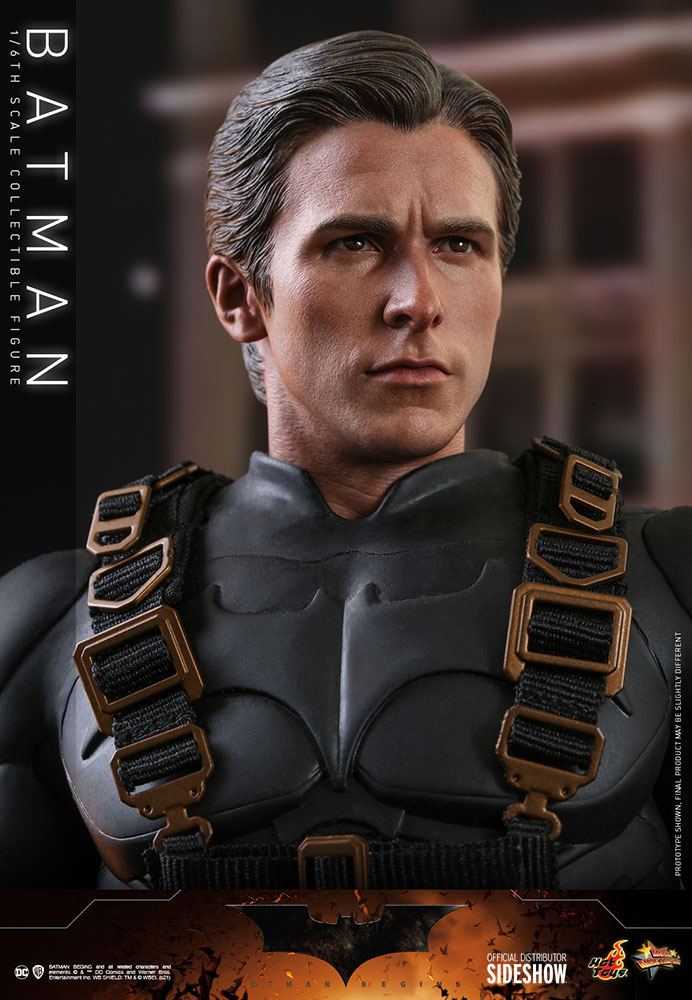 DC Comics: Batman Begins Movie Masterpiece Action Figure 1/6 Batman Hot Toys Exclusive 32 cm