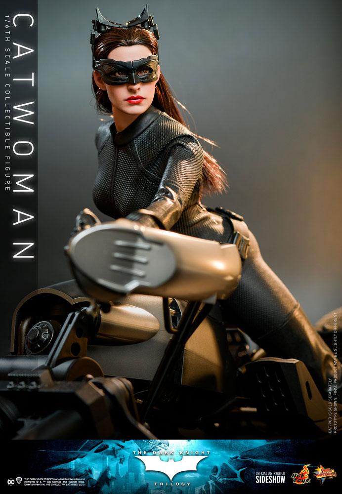 DC Comics: The Dark Knight Trilogy Movie Masterpiece Action Figure 1/6 Catwoman 29 cm