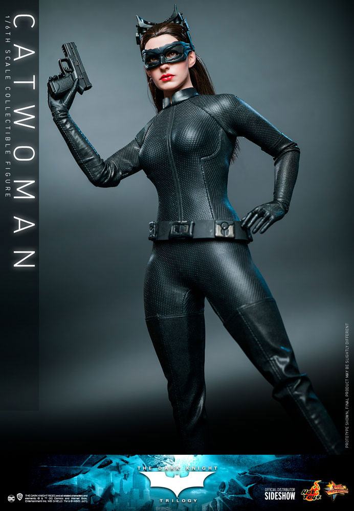 DC Comics: The Dark Knight Trilogy Movie Masterpiece Action Figure 1/6 Catwoman 29 cm