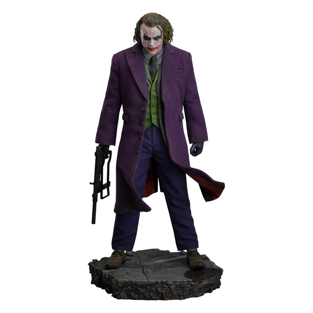 DC Comics: The Dark Knight DX Action Figure 1:6 The Joker 31 cm