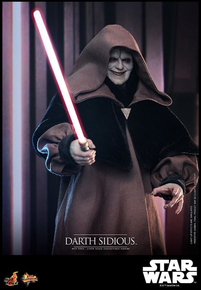 Star Wars: Movie Masterpiece Action Figure 1/6 Darth Sidious 29 cm