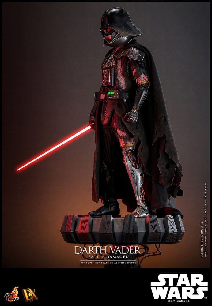 Star Wars: Action Figure 1/6 Darth Vader (Battle Damaged) 35 cm