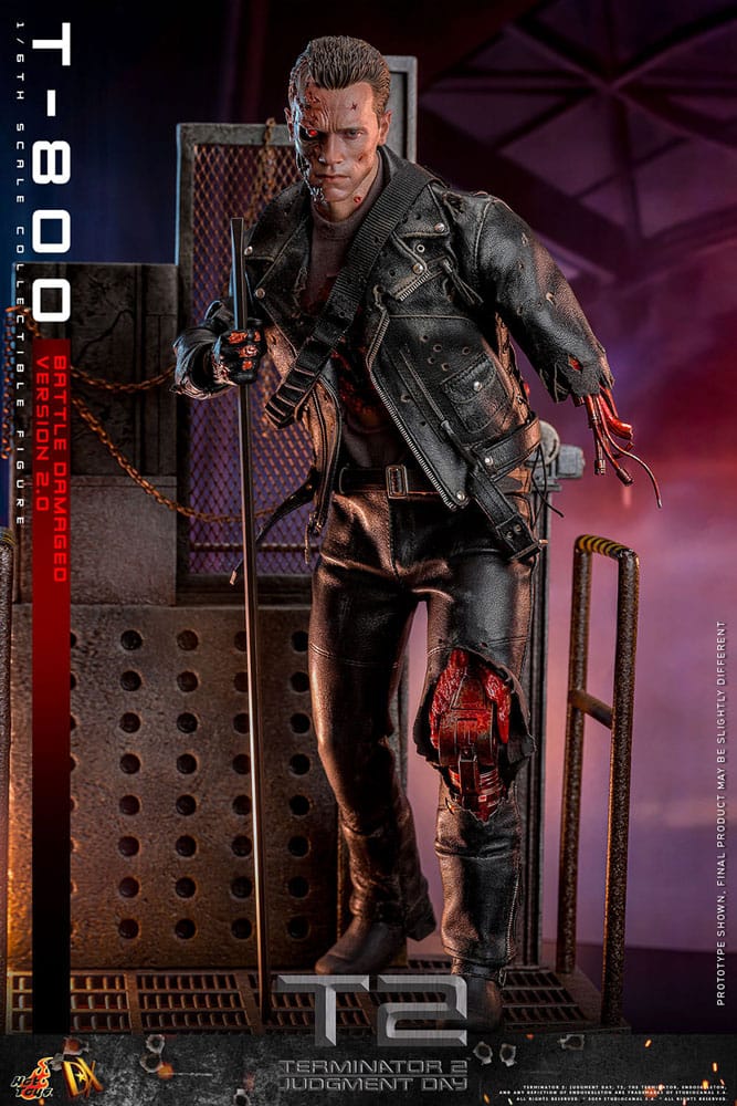 Terminator: Movie Masterpiece Action Figure 1/6 T-800 Battle Damaged Version 2.0 32 cm