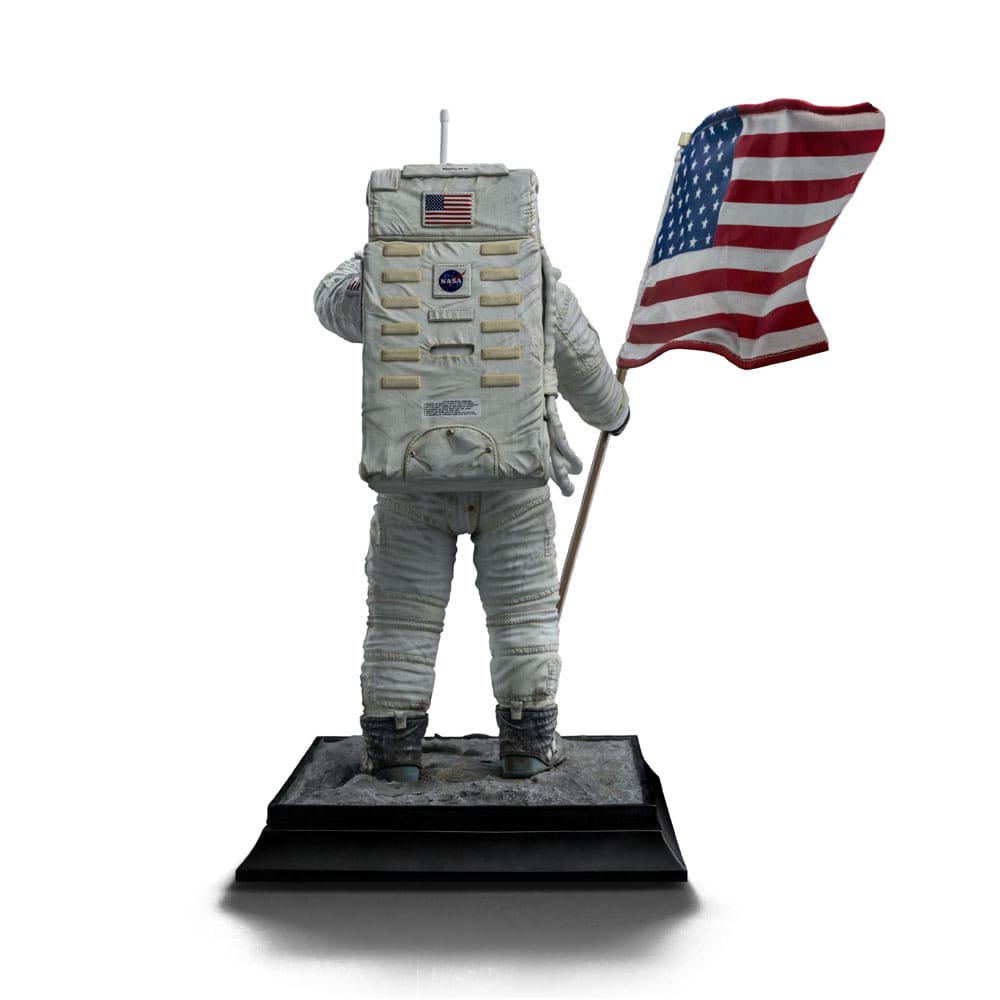 NASA: Art Scale Statue 1/10 Apollo 11 Astronaut 23 cm