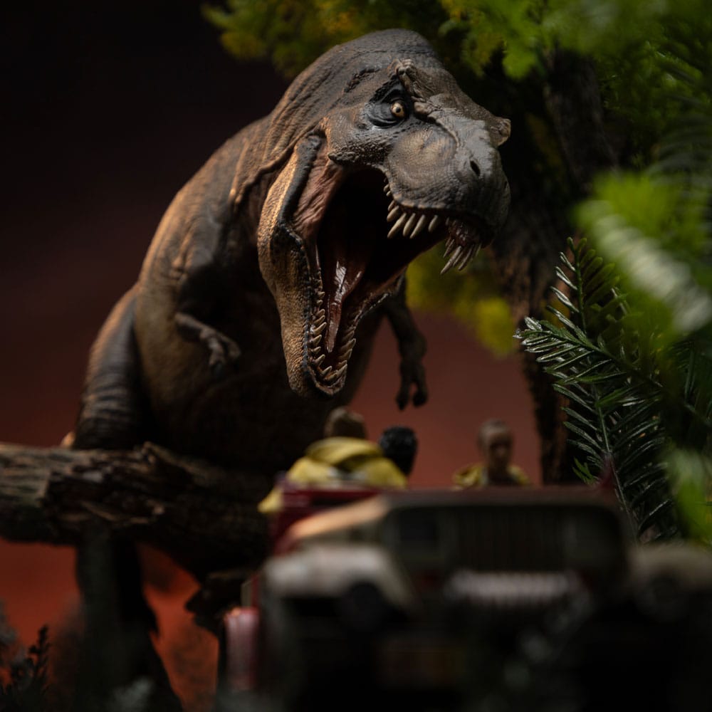 Jurassic Park: Demi Art Scale Statue 1/20 T-Rex Chase