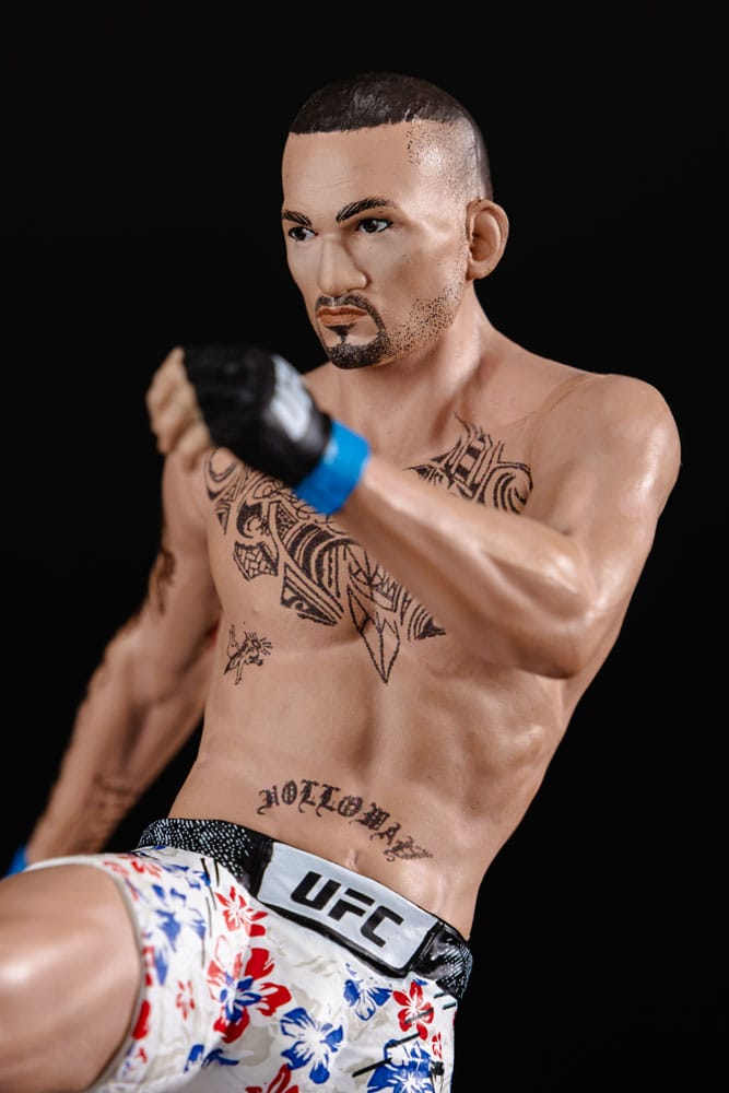 UFC: Posed PVC Statue Max Holloway 18 cm