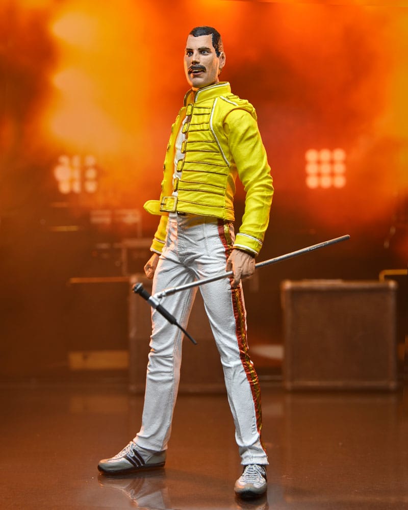 Freddie Mercury: Action Figure Freddie Mercury (Yellow Jacket) 18 cm