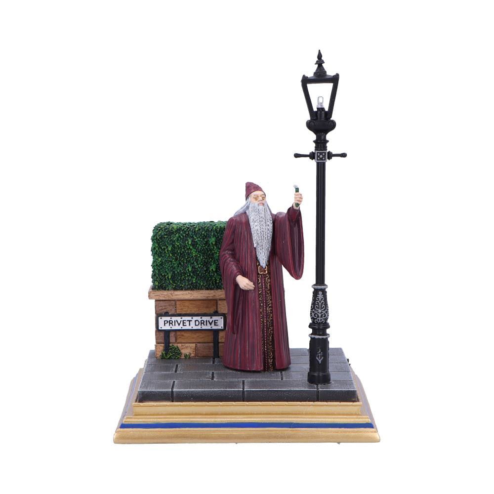 Harry Potter: Figure Privet Drive Light Up 19 cm Albus Bumbledore