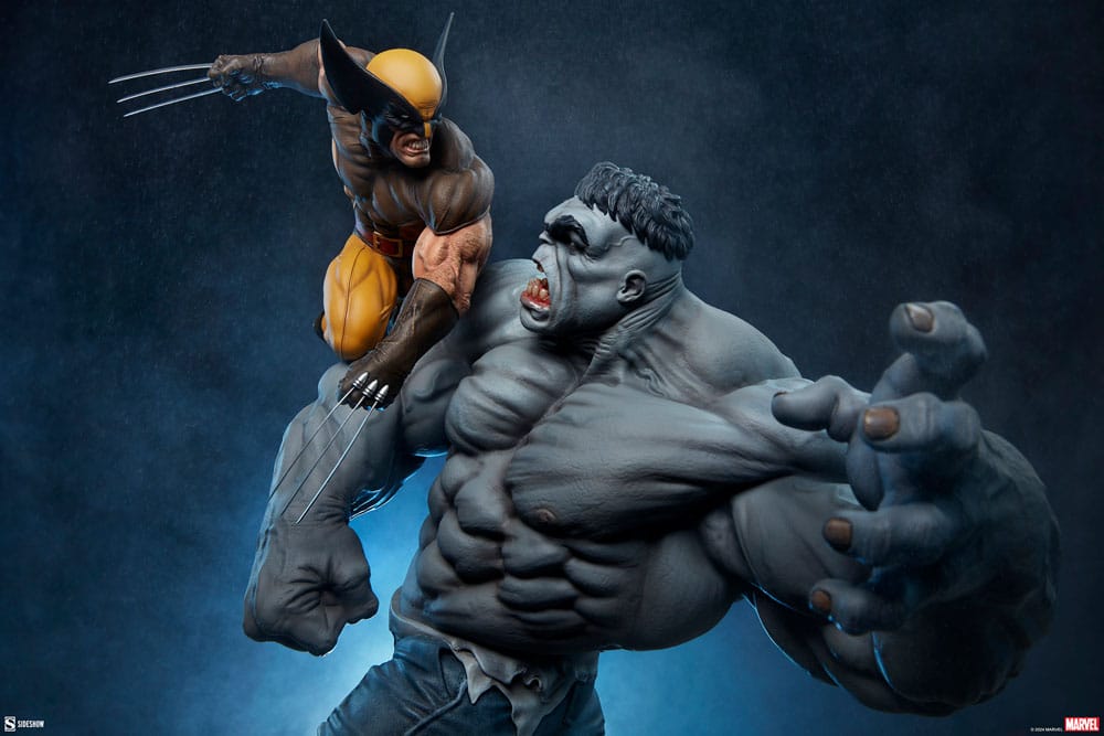 Marvel: Statue Grey Hulk vs Wolverine 58 cm